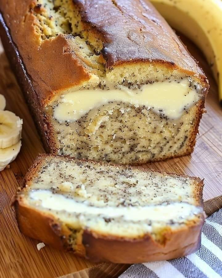 Pan de plátano con queso crema: ¡ligero, húmedo y delicioso!