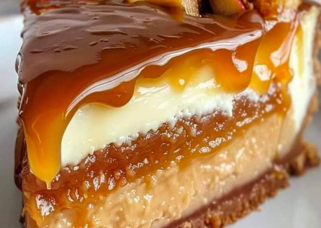 ¡Lujosa tarta de queso con manzana y caramelo!