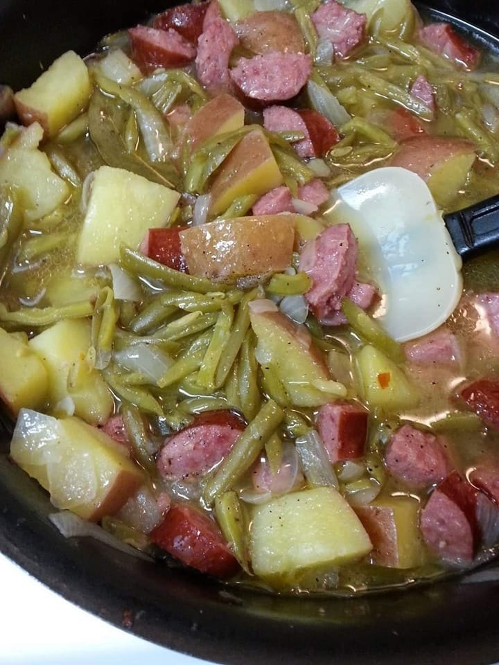 Recetas de jamón, judías verdes y patatas en olla de cocción lenta