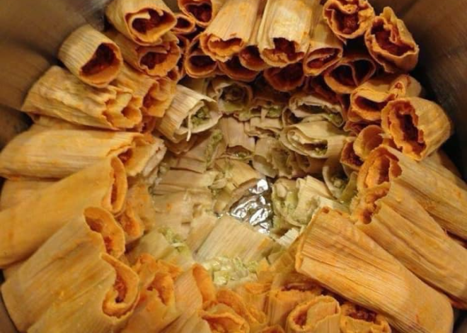 TAMALES DE RAJA