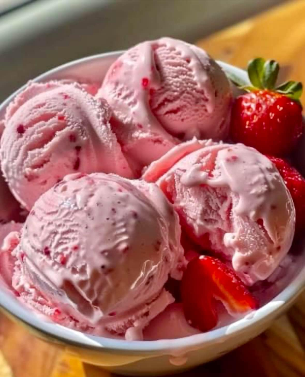 Helado de sensación de fresa  