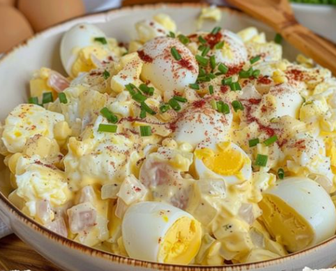 Ensaladilla Alemana: Un Plato con Huevo que Encanta