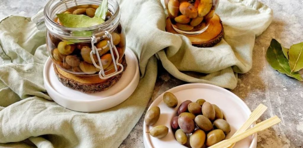 Aceitunas marinadas: la receta tradicional de conservas sencillas y sabrosas