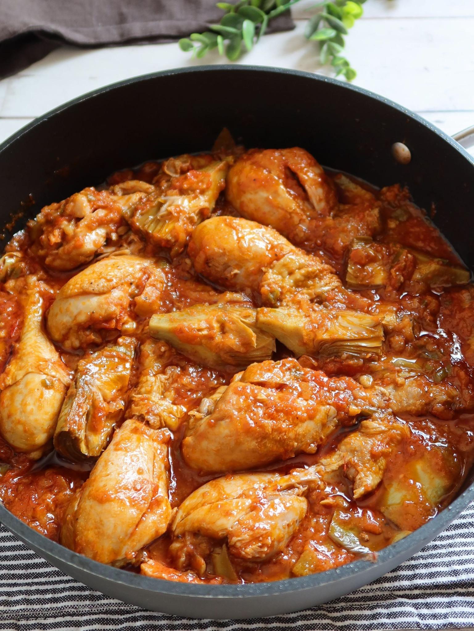 Muslitos de Pollo con Salsa de Tomate: Un Clásico Inolvidable