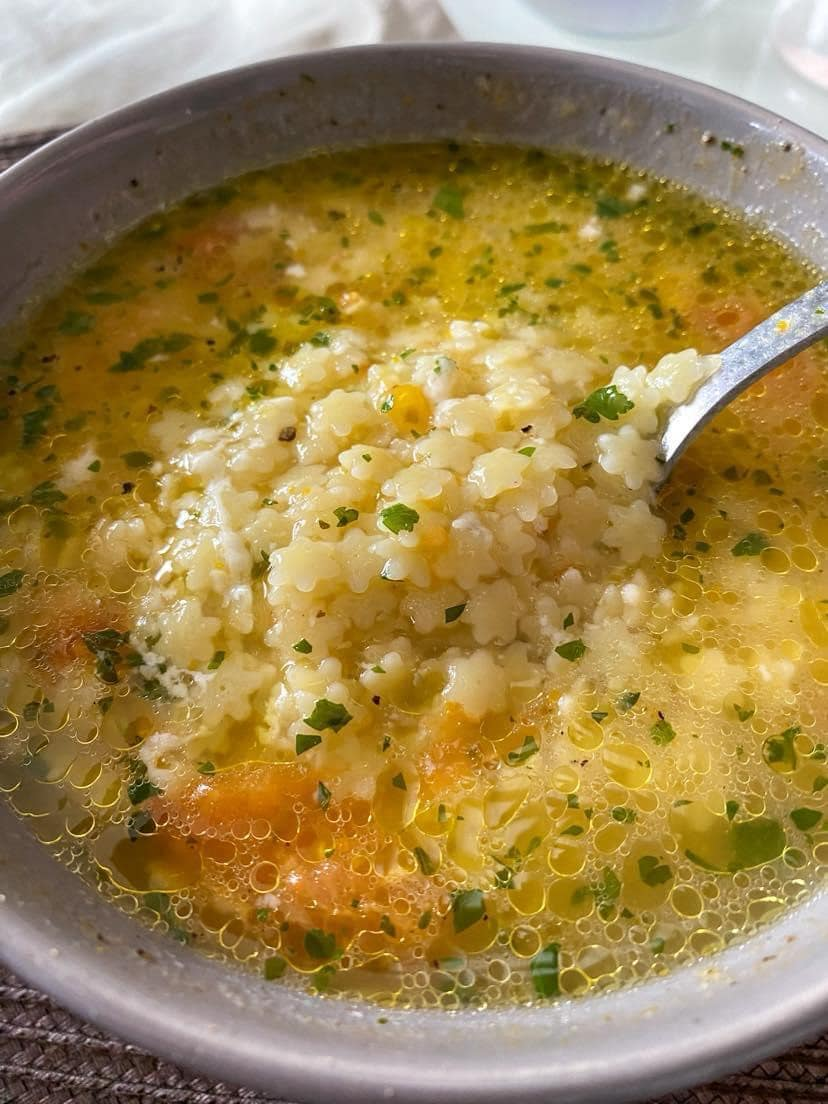 Sopa italiana de penicilina: la comida reconfortante por excelencia