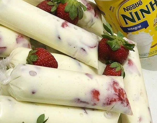 Receta de Helado de Leche Nido Gourmet con Fresa