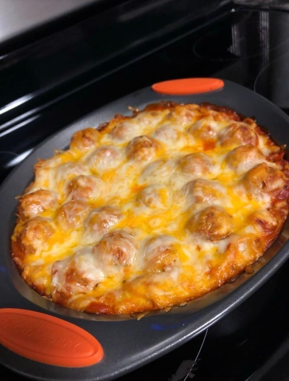 ALBÓNDIGAS CON QUESO Y PATATAS